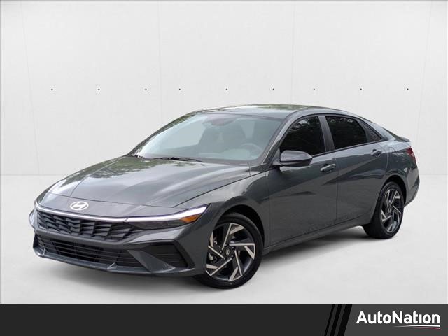 New 2025 Hyundai Elantra SEL