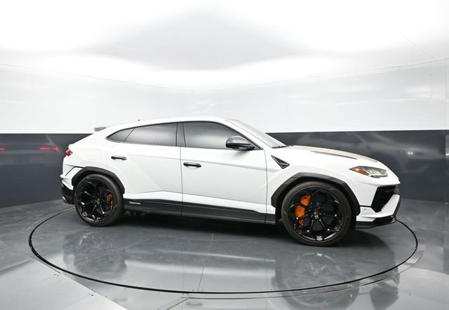 Used 2023 Lamborghini Urus Performante AWD/4WD image 6