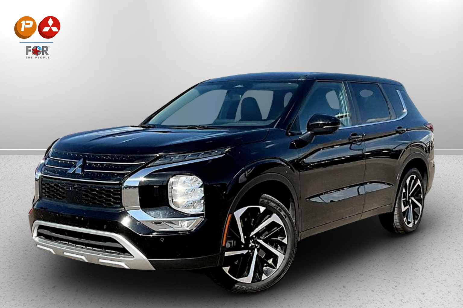 Used 2023 Mitsubishi Outlander SE image 1