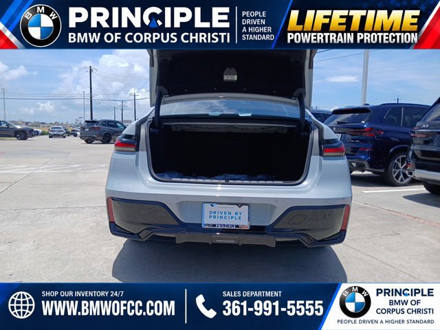 New 2026 BMW 740i w/ Executive Package RWD image 10
