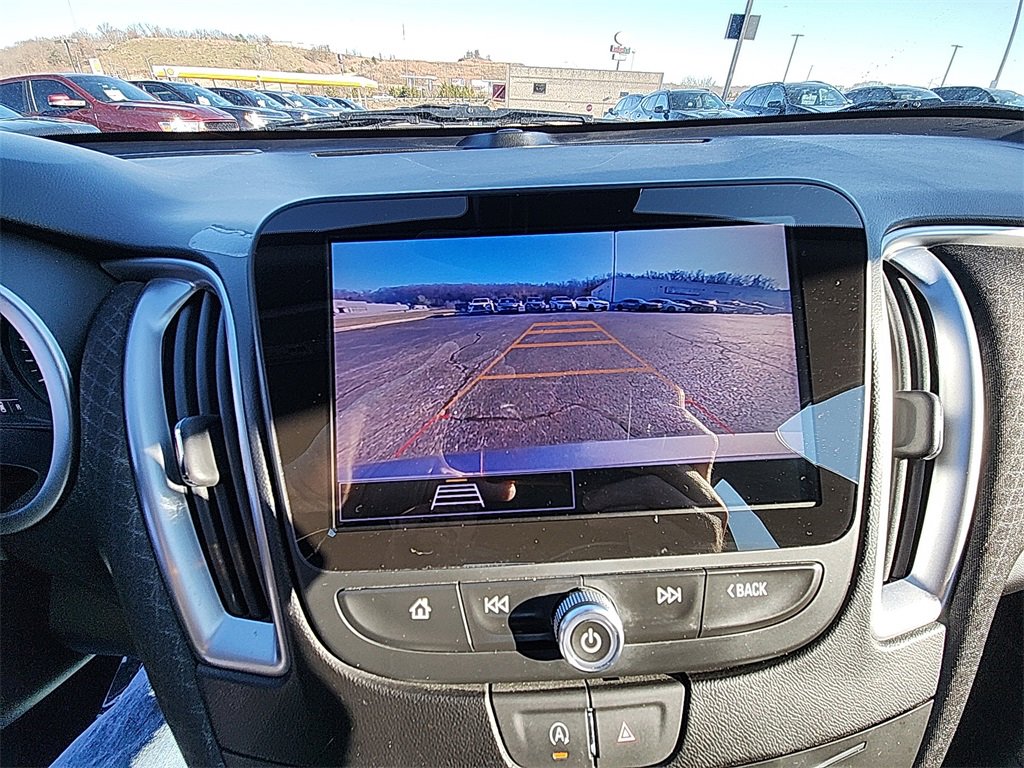 Used 2023 Chevrolet Malibu LS image 22