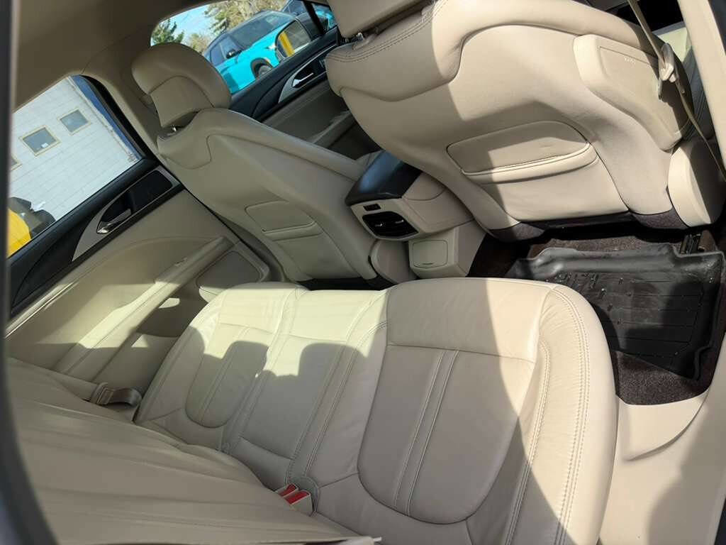 Used 2017 Lincoln MKZ Select w/ Select Plus Package image 19