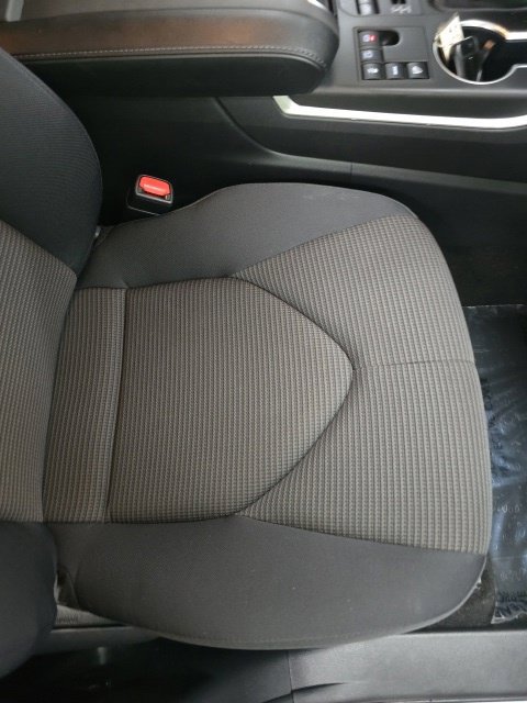 Used 2024 Toyota Highlander LE AWD/4WD image 11