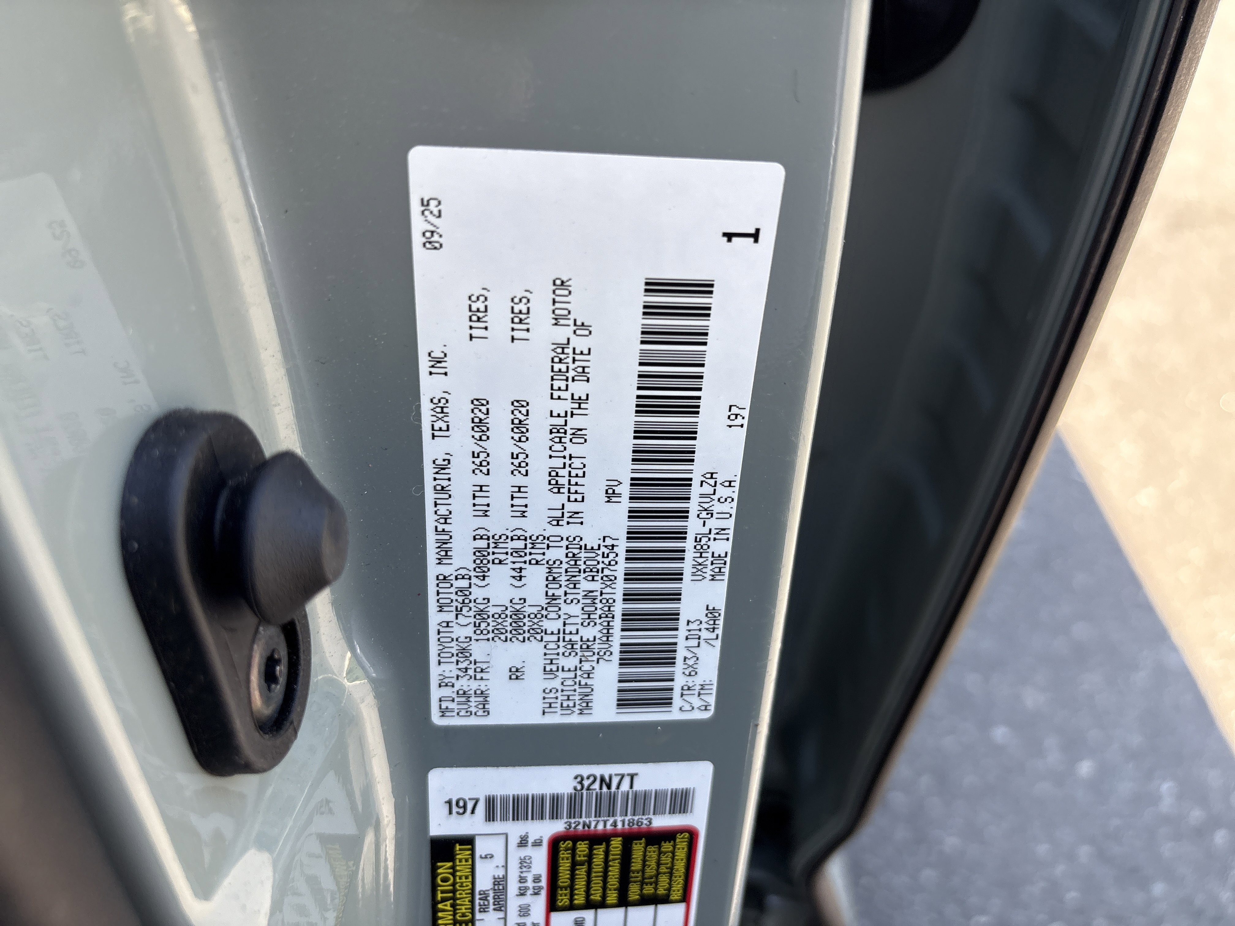 Used 2026 Toyota Sequoia Limited AWD/4WD image 38