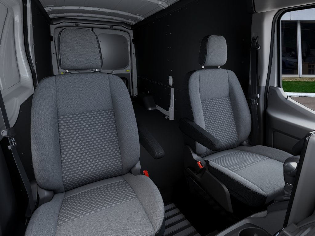 New 2027 Ford Transit 250 148 Medium Roof w/ Load Area Protection Package RWD image 10