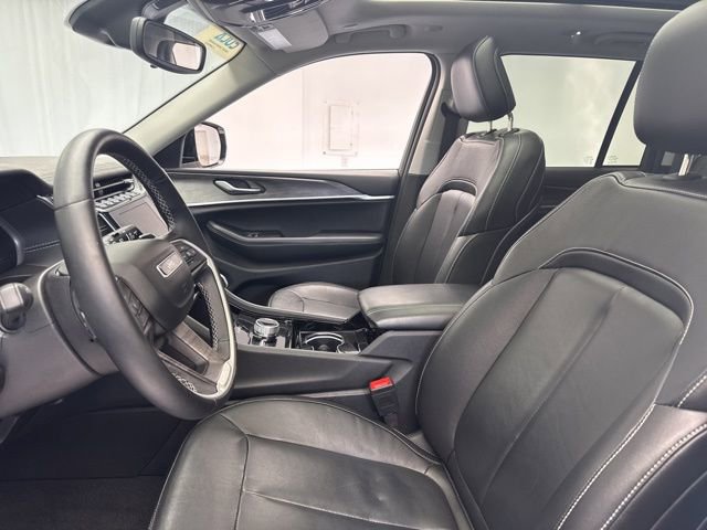 Used 2022 Jeep Grand Cherokee Limited image 8