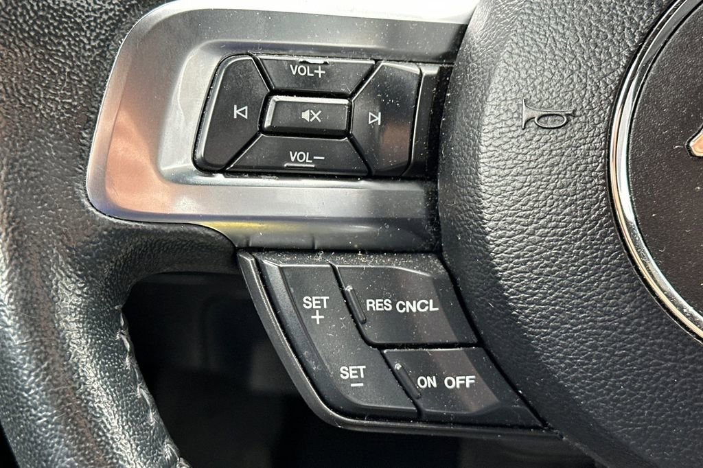 Used 2019 Ford Mustang Coupe image 25