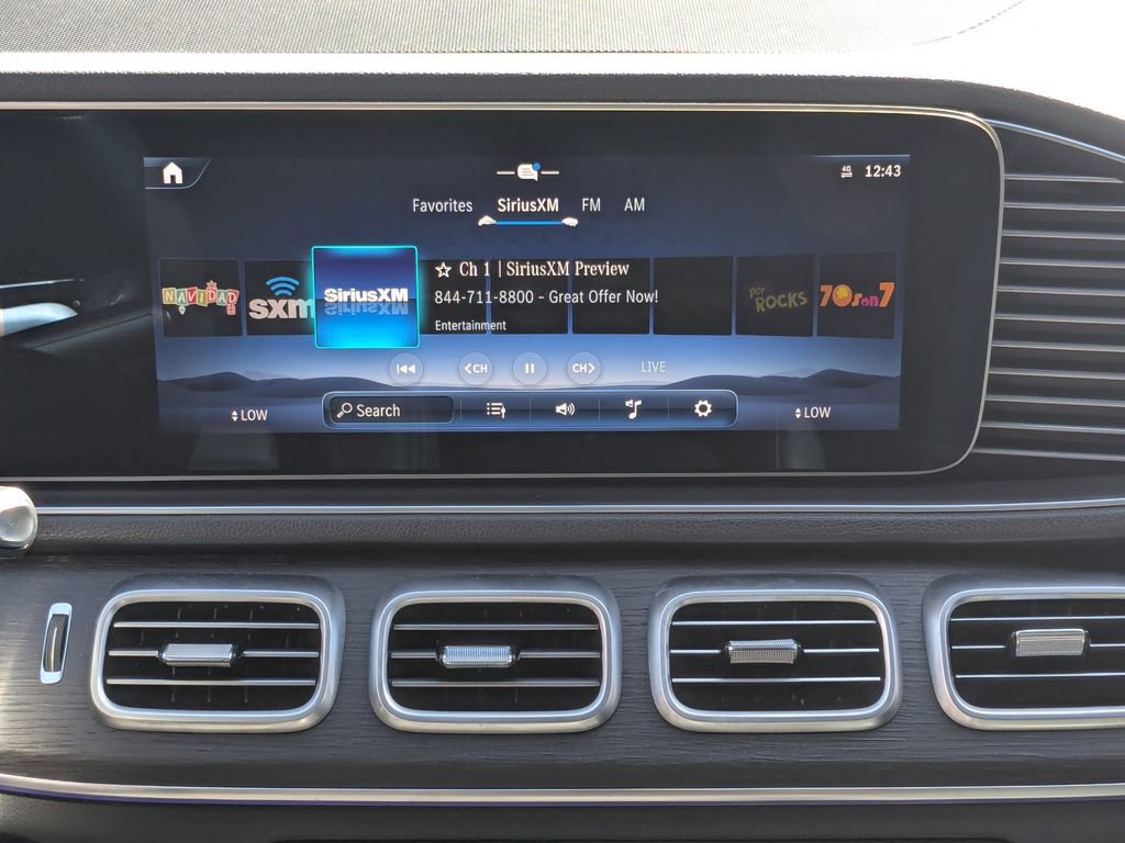 Certified 2025 Mercedes-Benz GLE 450e 4MATIC image 5