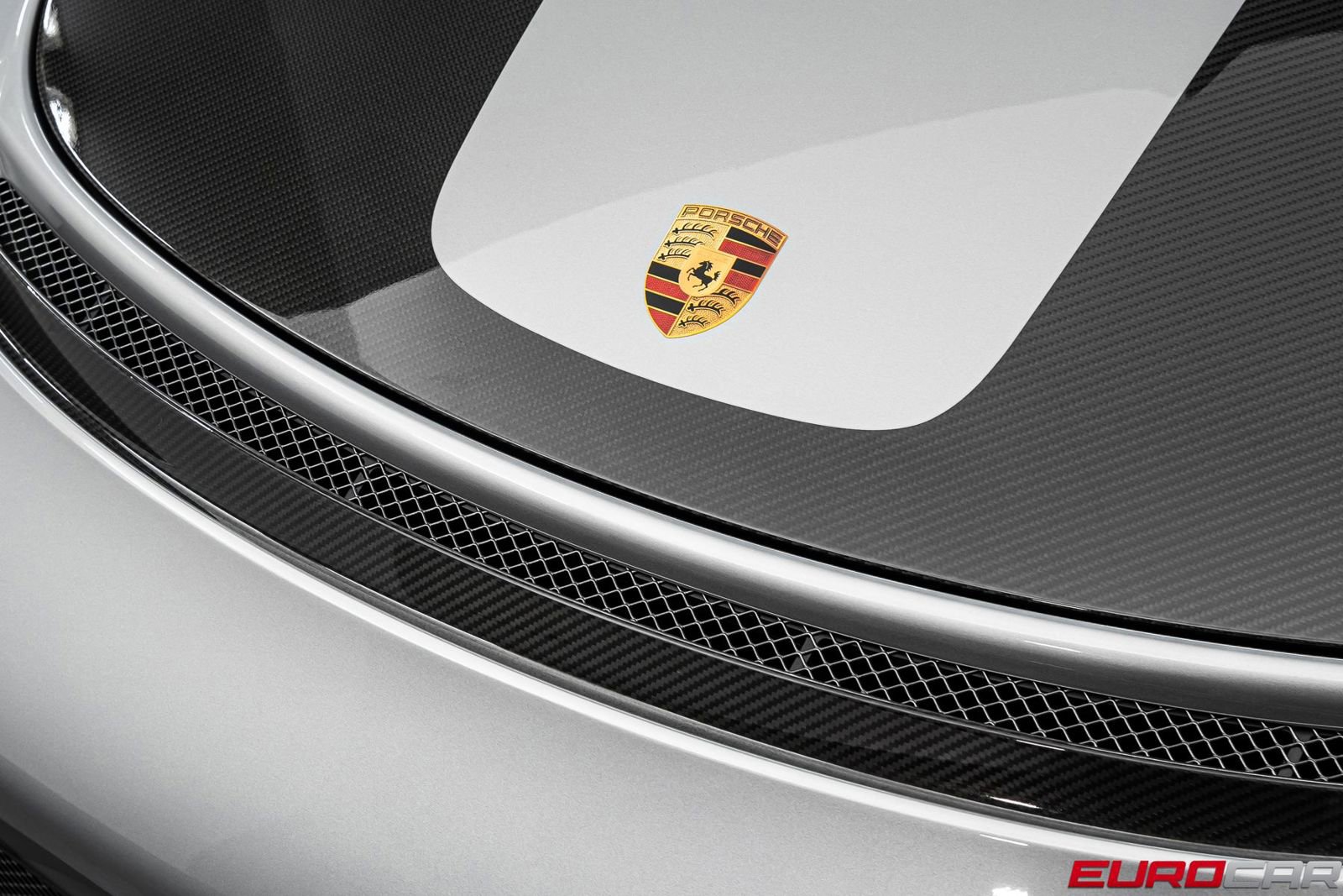Used 2018 Porsche 911 GT2 RS RWD image 9