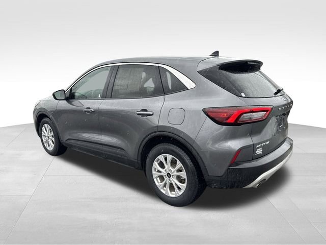 Used 2023 Ford Escape Active FWD image 3