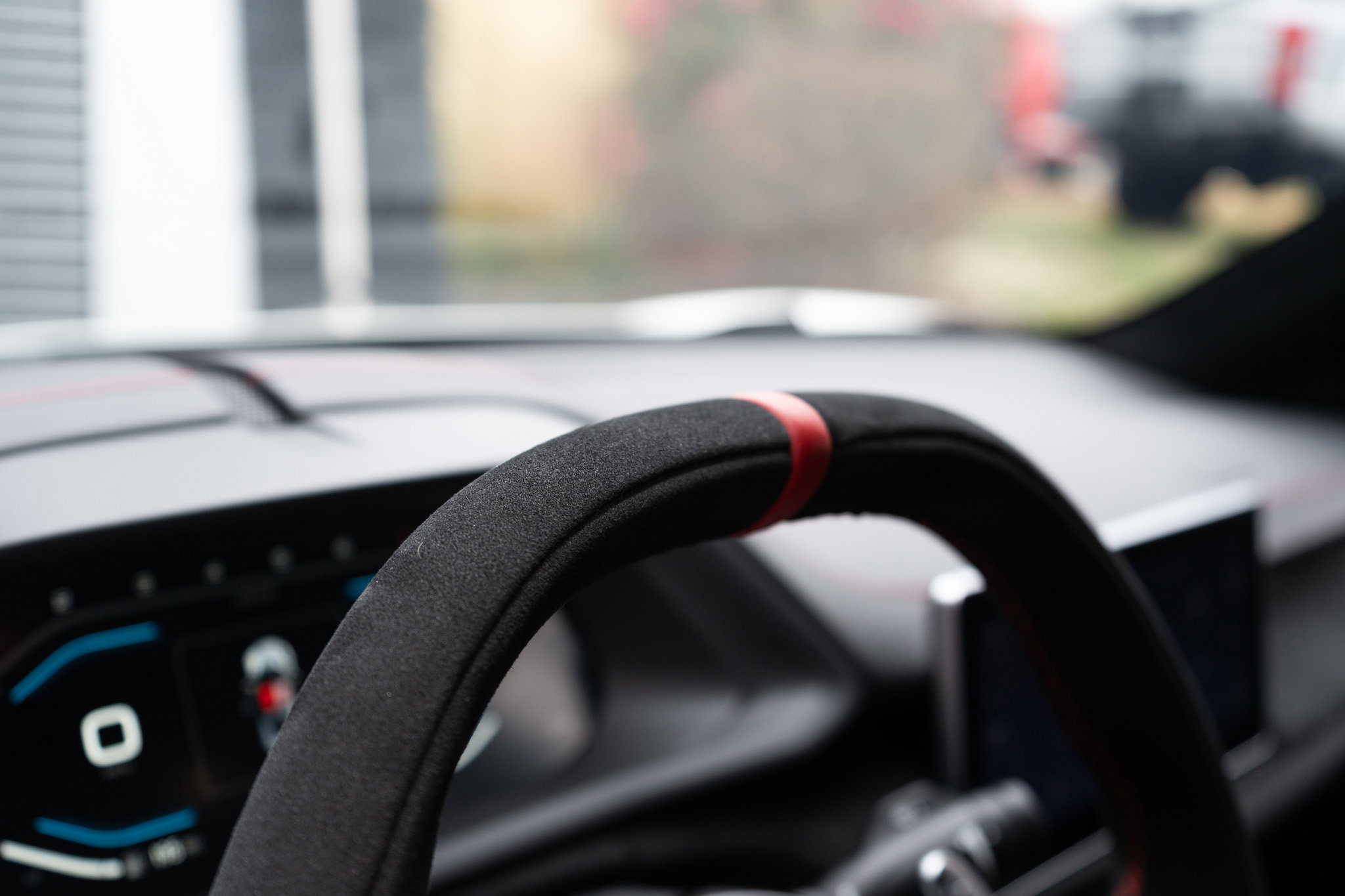 Used 2024 Lotus Emira First Edition image 36