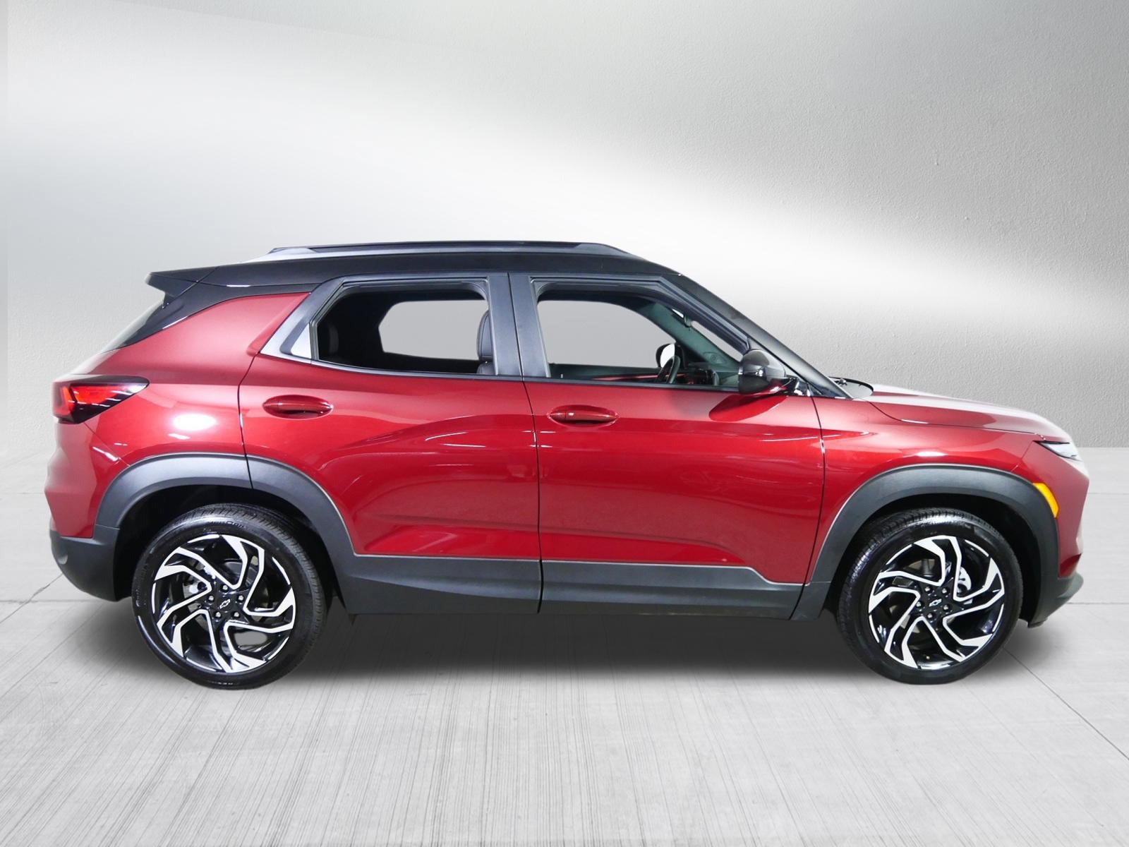 Used 2024 Chevrolet TrailBlazer RS w/ Driver Confidence Package FWD image 8