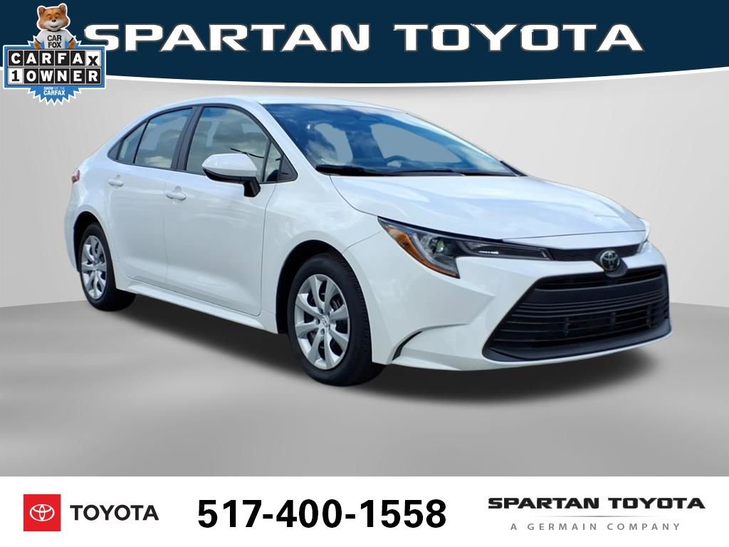 Used 2025 Toyota Corolla LE image 5