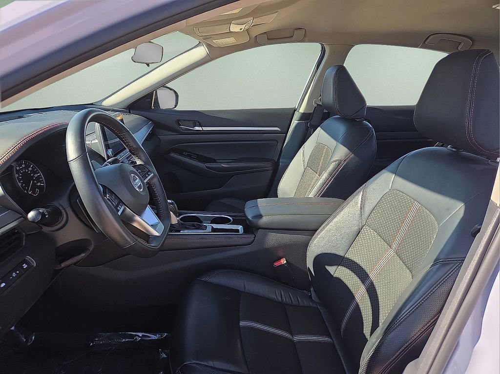 Used 2024 Nissan Altima 2.5 SR image 23