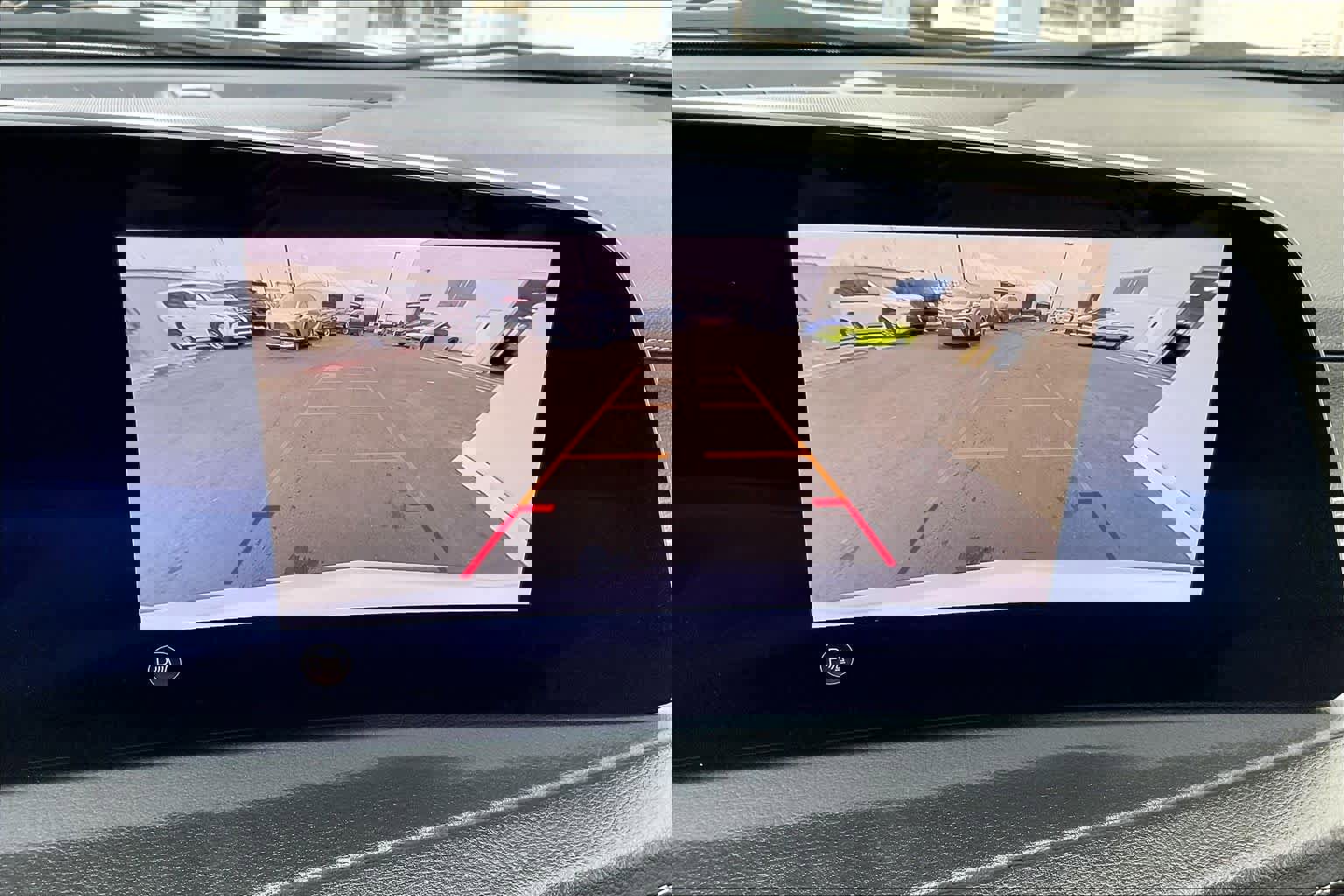 Used 2024 Cadillac XT4 Premium Luxury w/ Technology Package image 25