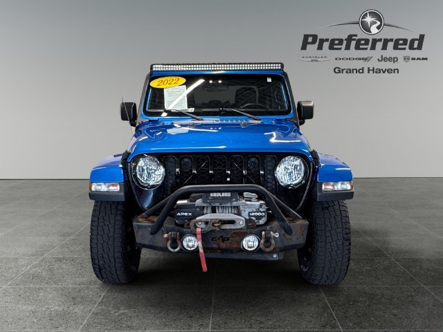 Used 2022 Jeep Gladiator Sport AWD/4WD image 13