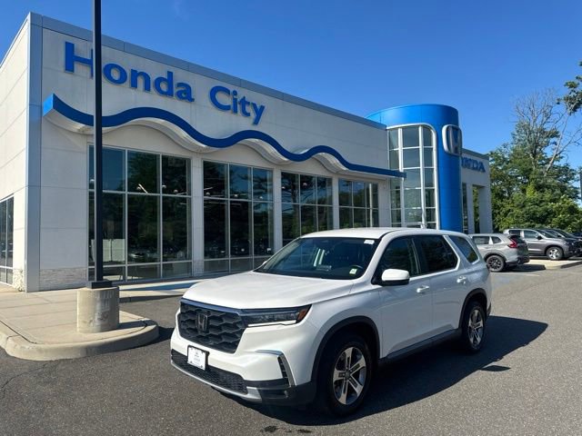 Used 2023 Honda Pilot EX-L image 2