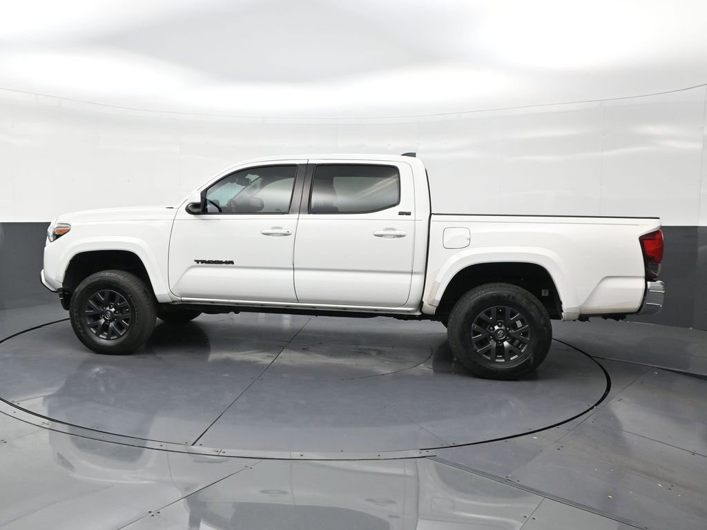 Used 2021 Toyota Tacoma SR5 image 2