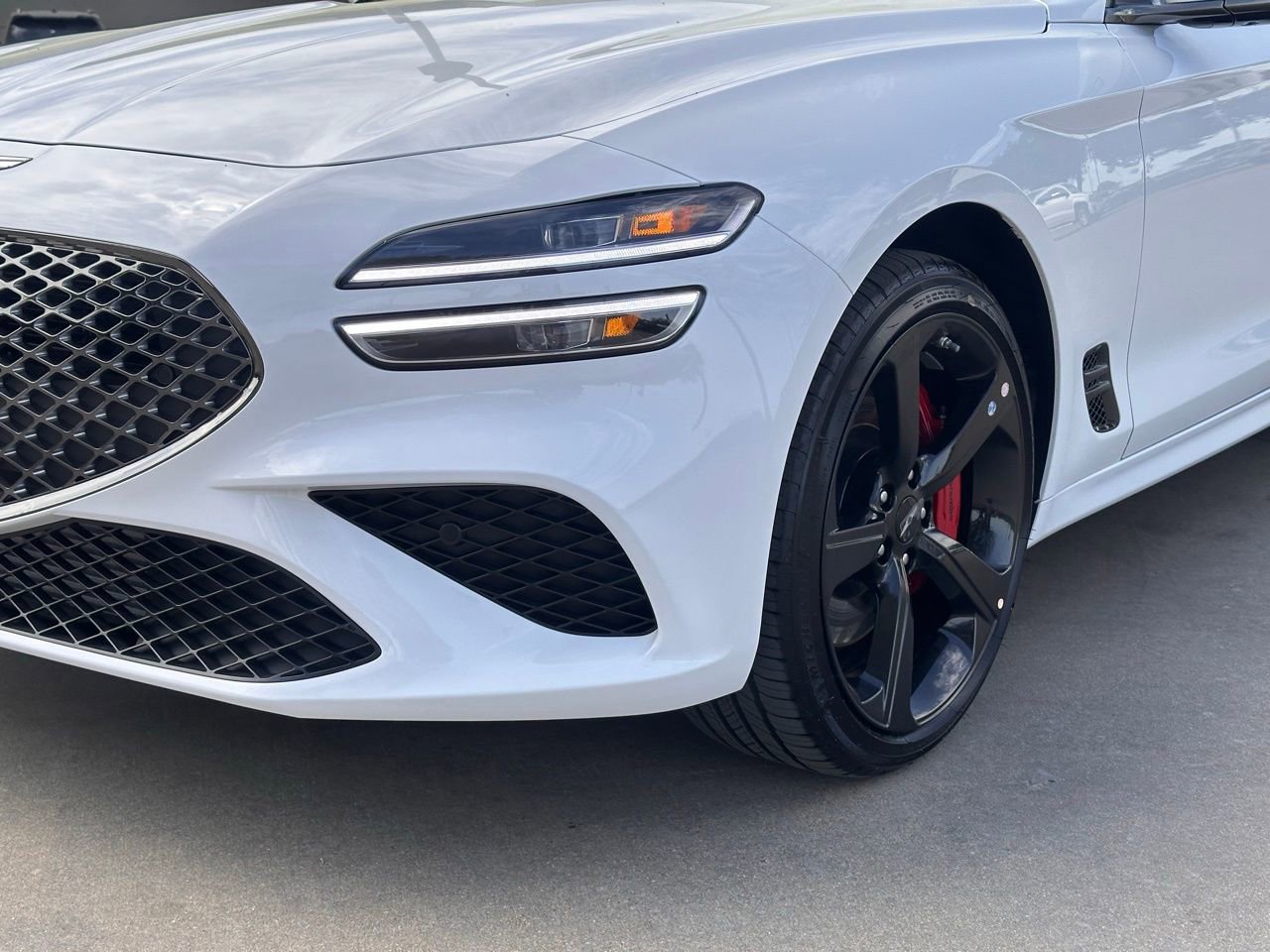Used 2026 Genesis G70 3.3T Sport Prestige image 7