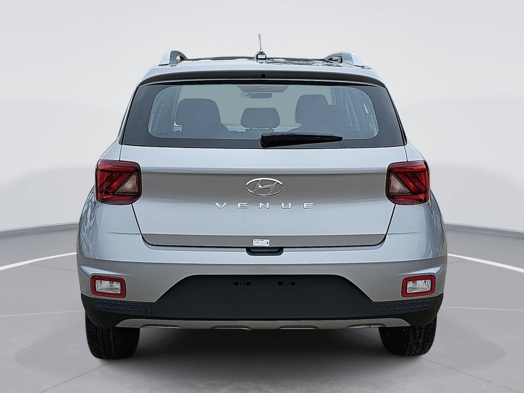 New 2026 Hyundai Venue SEL FWD image 6
