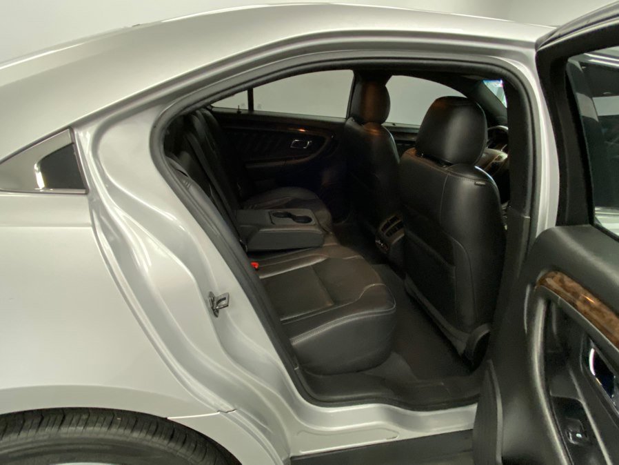 Used 2019 Ford Taurus Limited FWD image 36