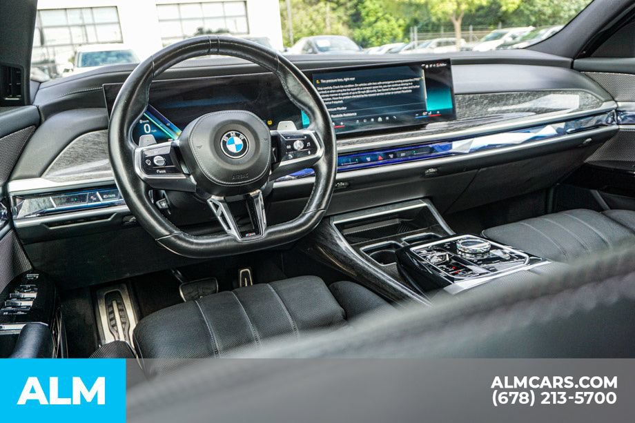Used 2024 BMW 740i xDrive AWD/4WD image 26