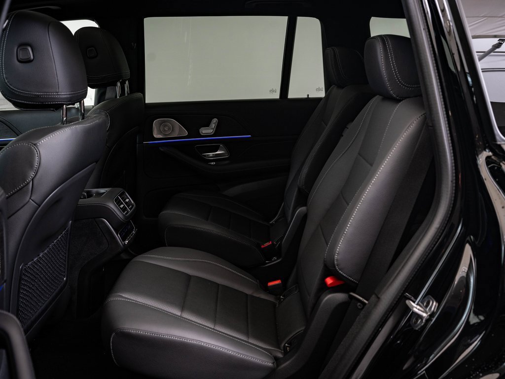 New 2026 Mercedes-Benz GLS 450 4MATIC image 36