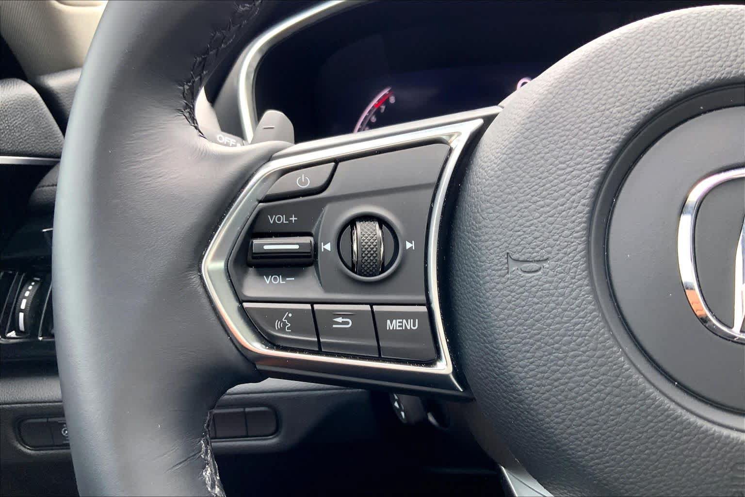 Used 2026 Acura MDX SH-AWD image 24