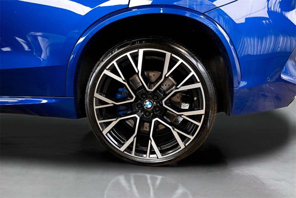 Used 2020 BMW X5 M Competition w/ Executive Package image 15