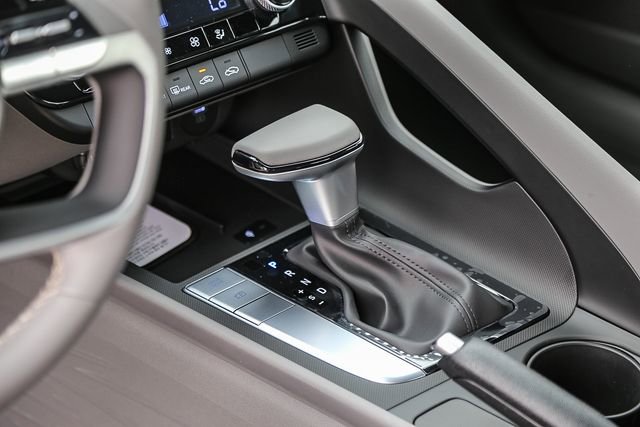 New 2026 Hyundai Elantra Sport w/ Cargo Package FWD image 22