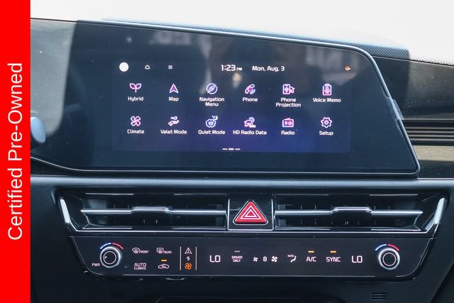Certified 2025 Kia Niro EX FWD image 16