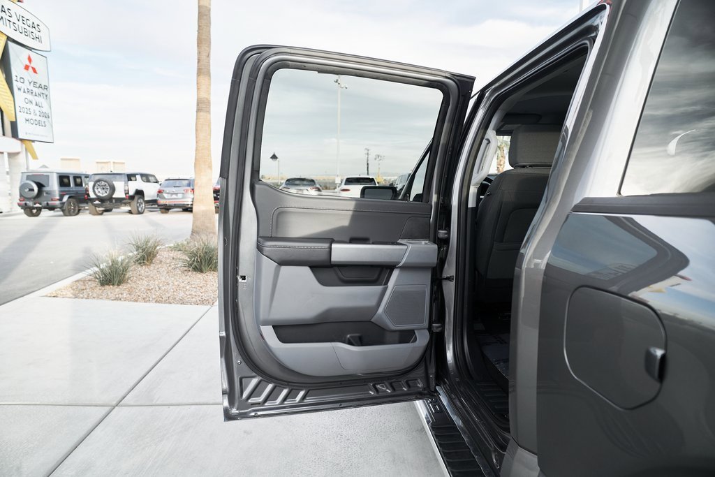 Used 2025 Ford F150 XLT w/ Equipment Group 301A Standard image 19