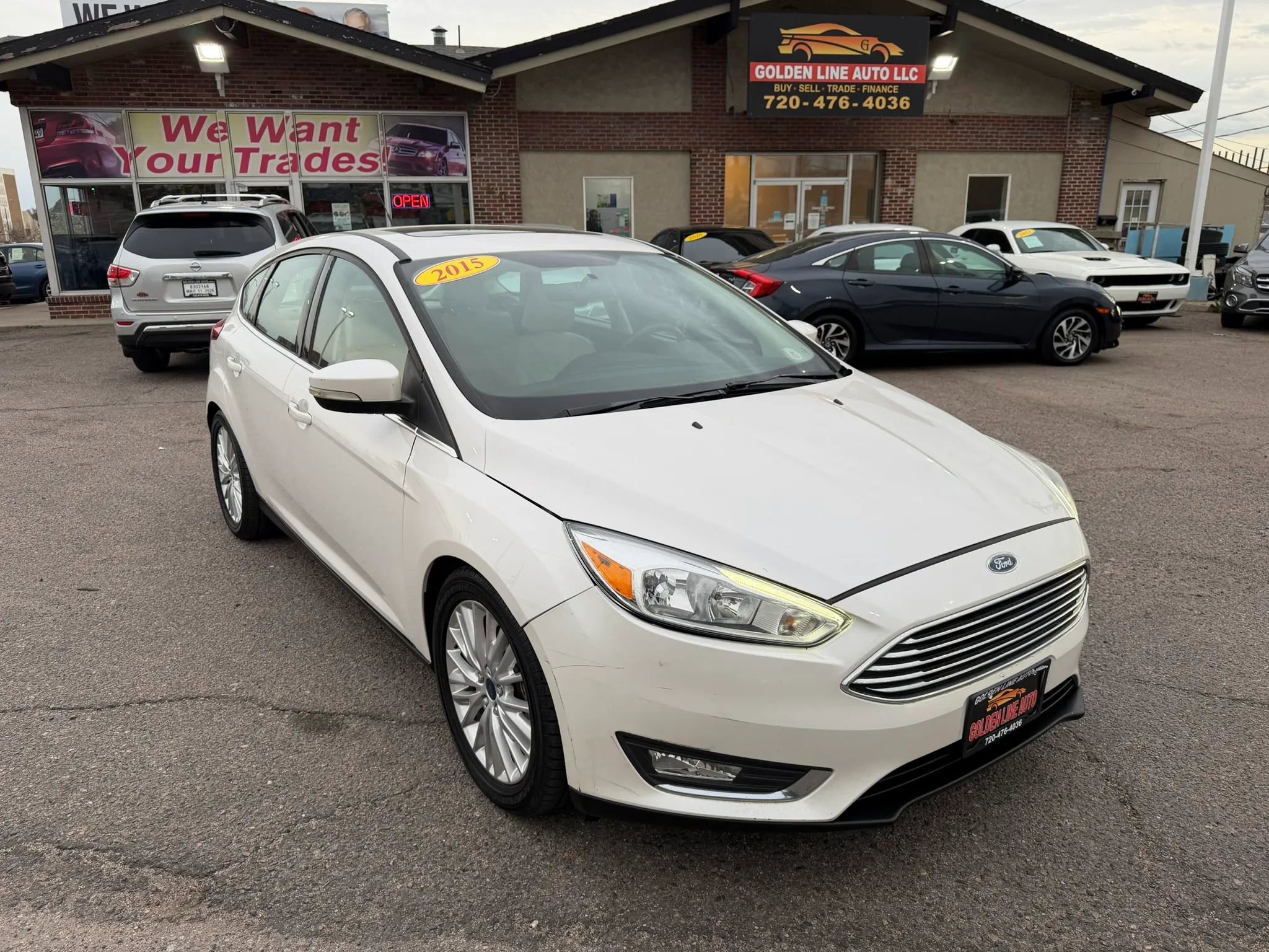 Used 2015 Ford Focus Titanium w/ Titanium Cold Weather Package image 2