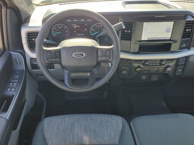 New 2026 Ford F250 XLT w/ F-250 >10K GVWR Package image 7