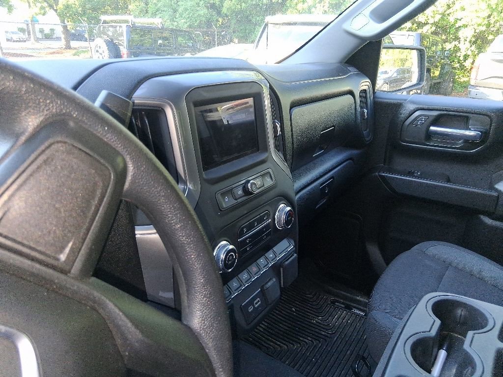 Used 2025 GMC Sierra 1500 Pro w/ Pro Value Package RWD image 14