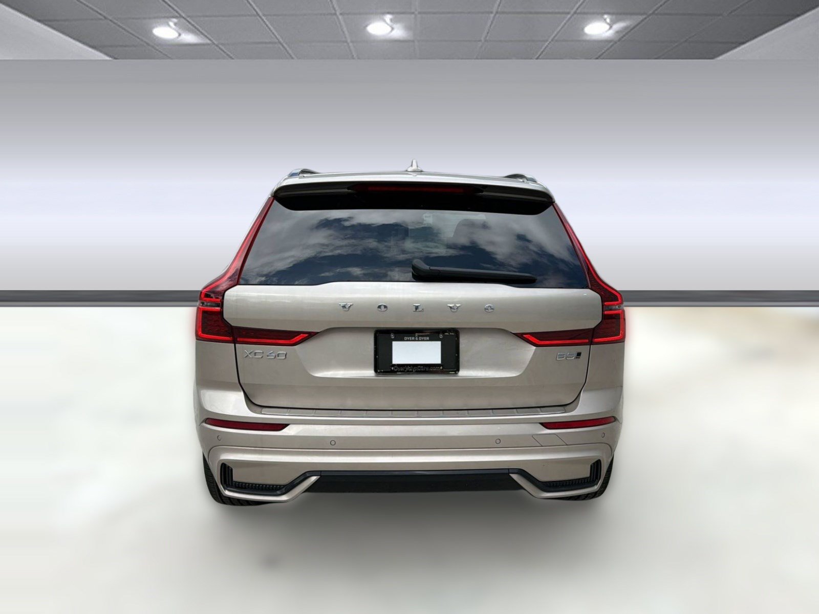 Certified 2026 Volvo XC60 B5 Plus w/ Protection Package Premier AWD/4WD image 10