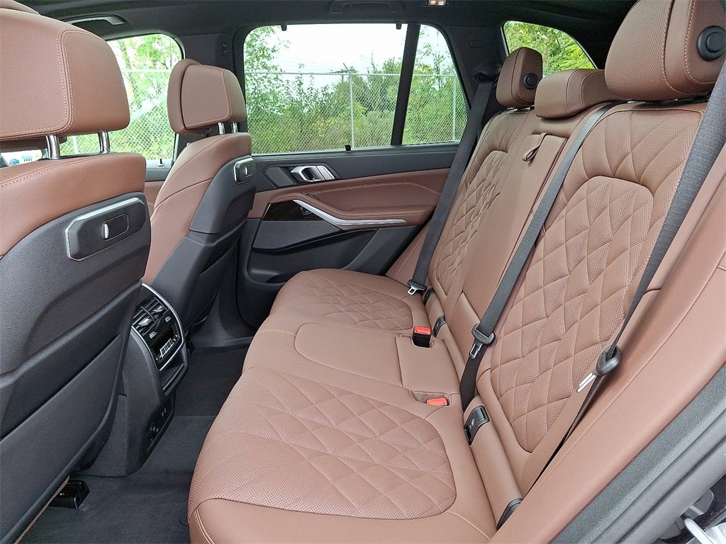 Certified 2024 BMW X5 xDrive50e w/ Premium Package image 14