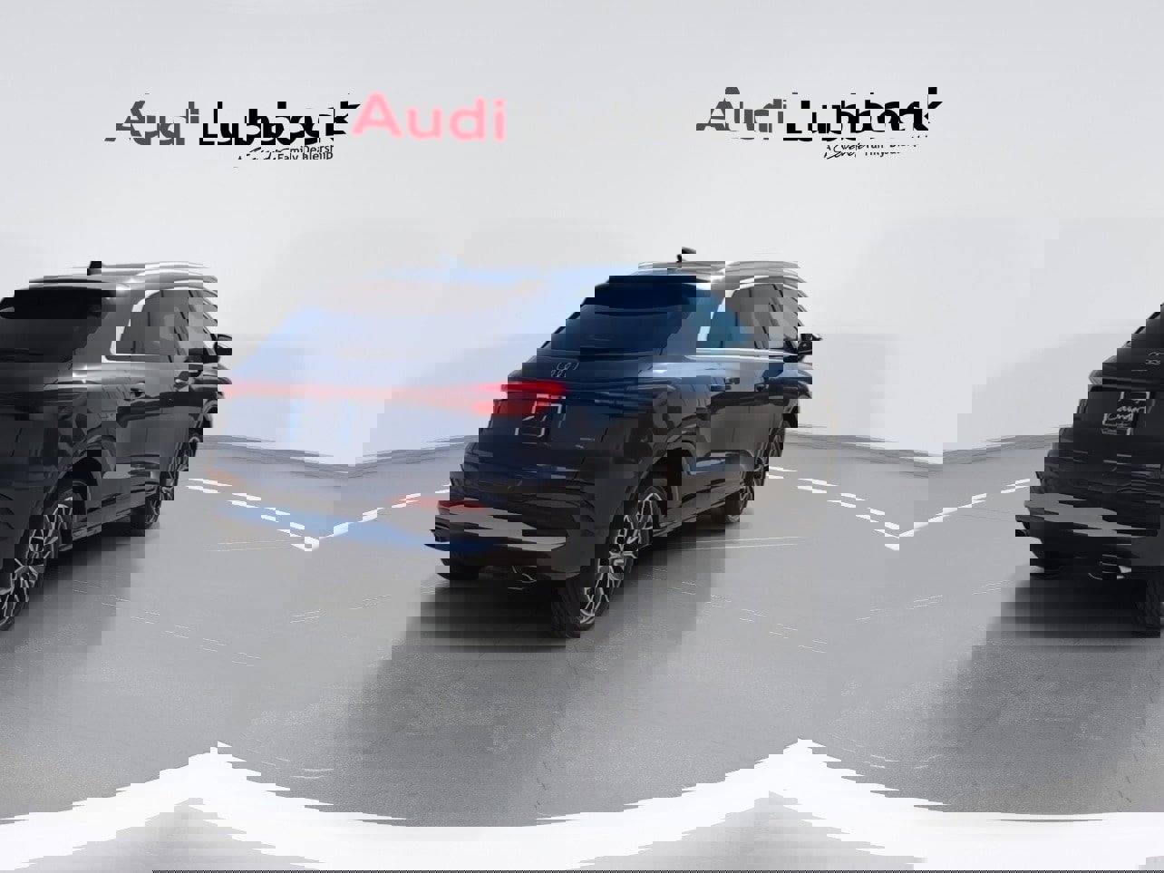 Certified 2025 Audi Q5 Premium Plus w/ Premium Plus image 8