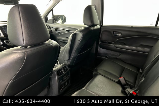 Used 2017 Honda Pilot Touring image 19