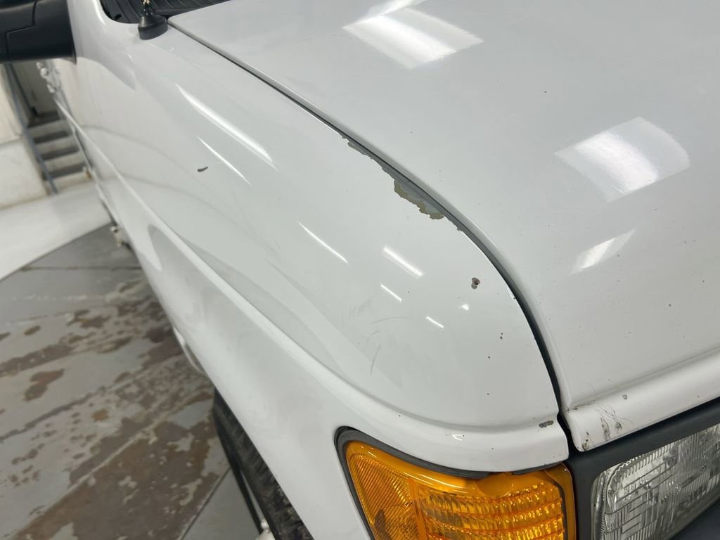 Used 2006 Ford E-250 and Econoline 250 image 27