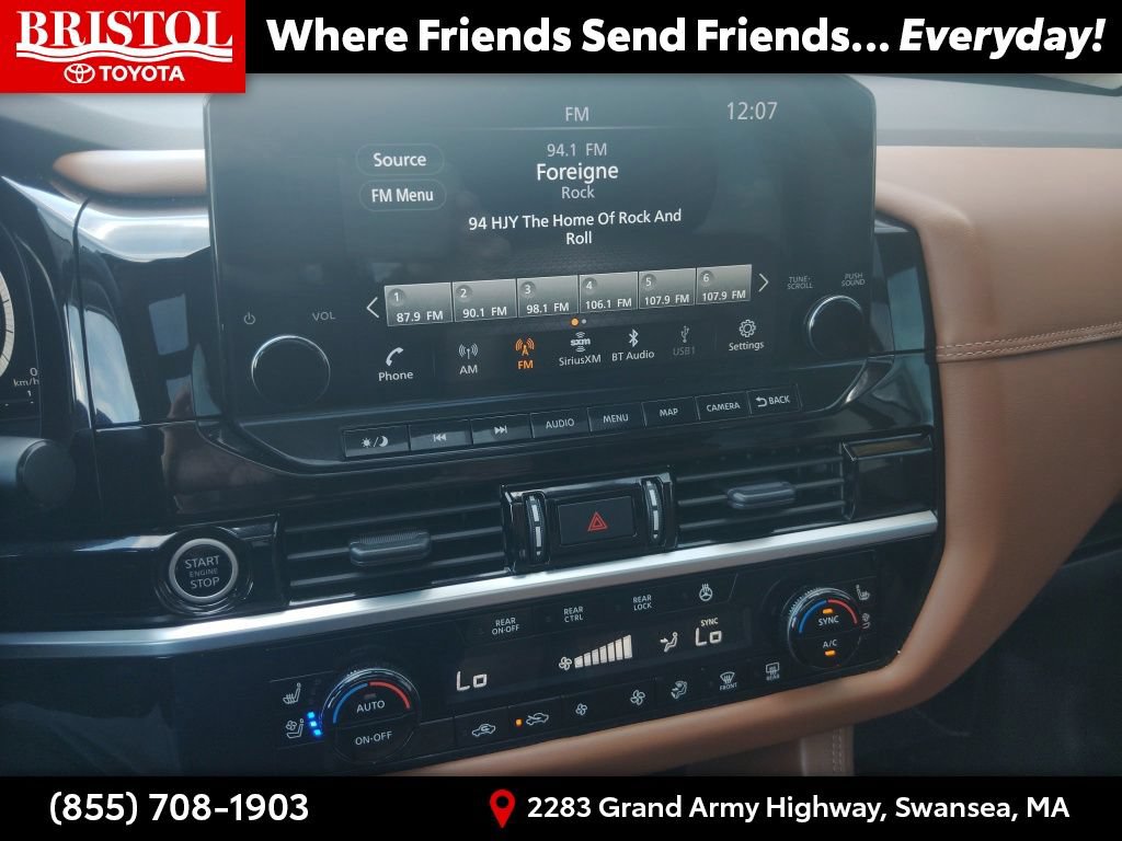 Used 2023 Nissan Pathfinder Platinum AWD/4WD image 25