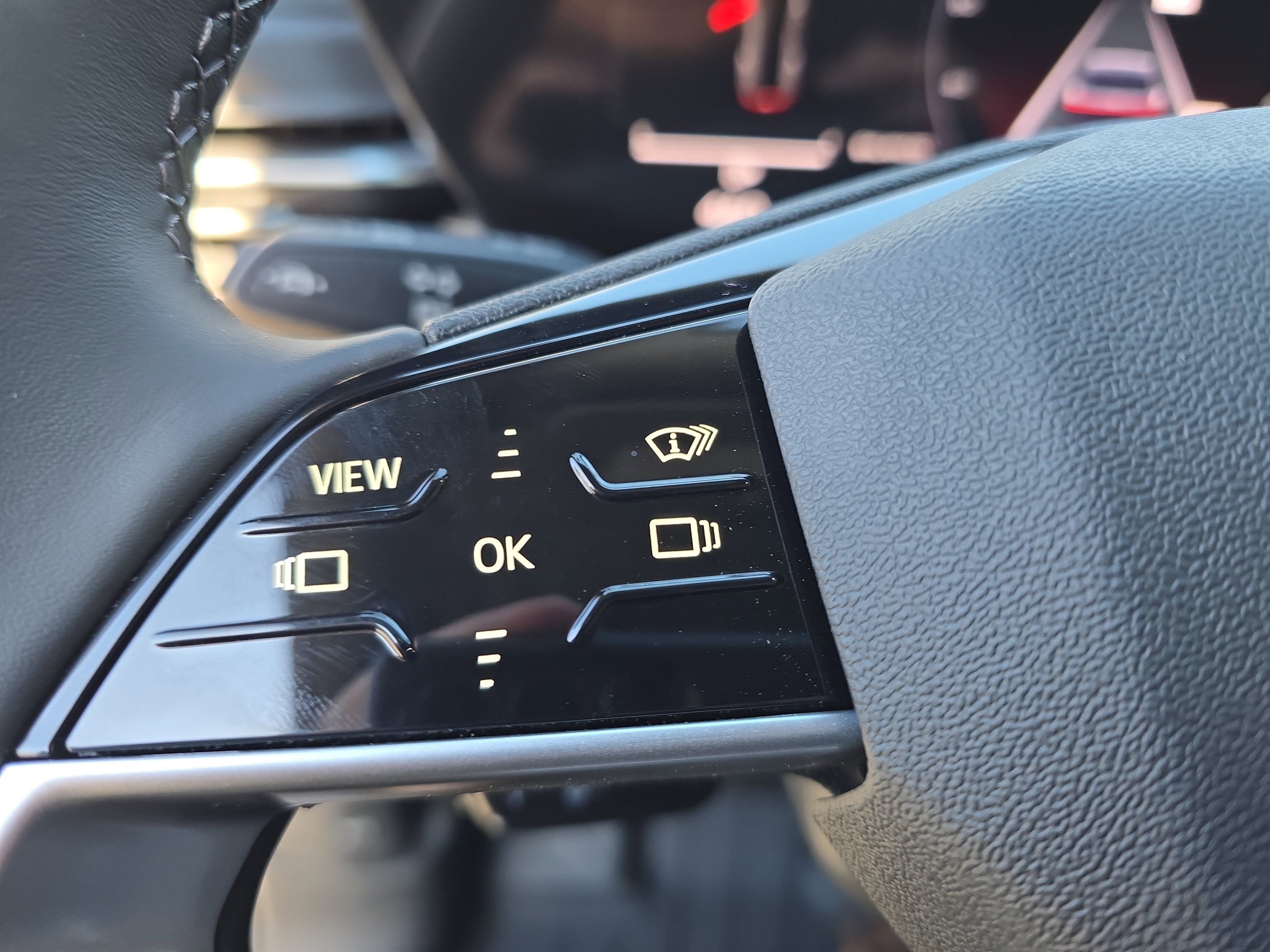 New 2025 Audi Q5 Premium Plus image 17