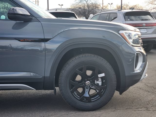 New 2026 Volkswagen Atlas Peak Edition AWD/4WD image 8