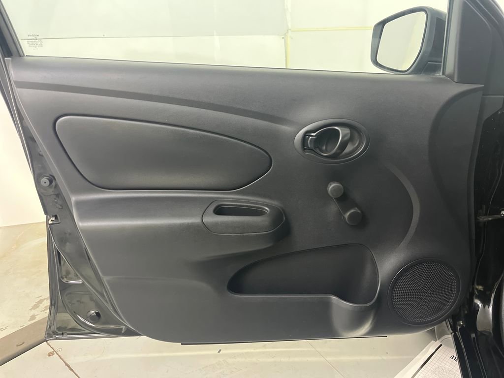 Used 2018 Nissan Versa S Plus image 25
