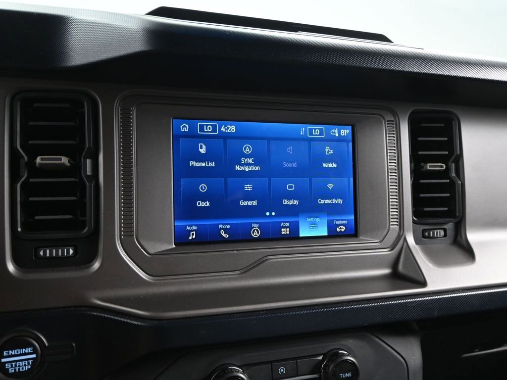 Used 2022 Ford Bronco Outer Banks image 19