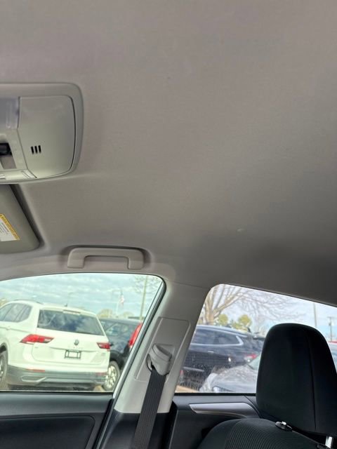 Used 2016 Toyota RAV4 LE image 16