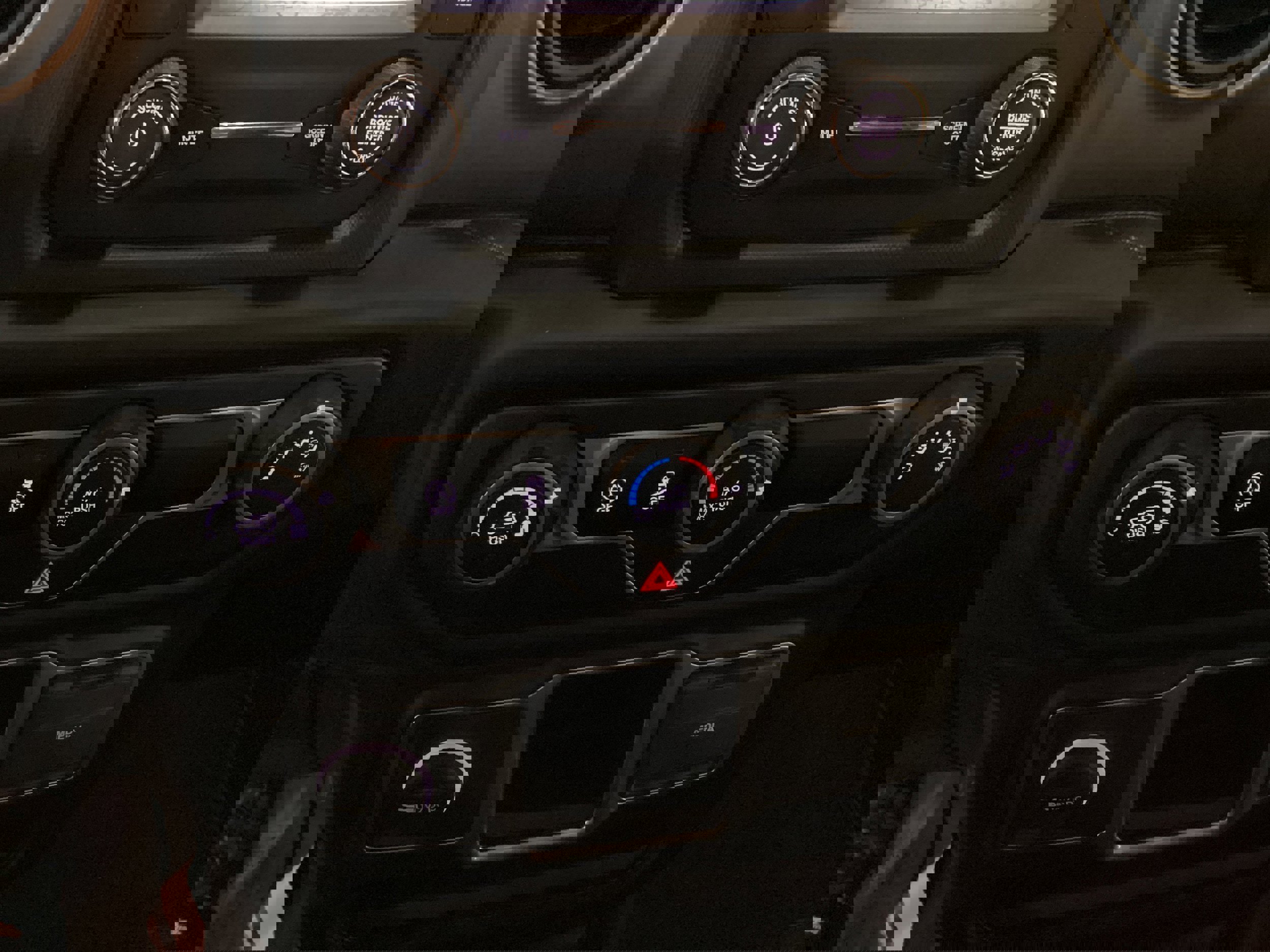 Used 2018 Jeep Wrangler Sport image 22