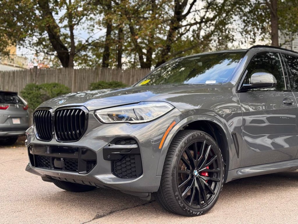Used 2022 BMW X5 M50i w/ Executive Package AWD/4WD image 10