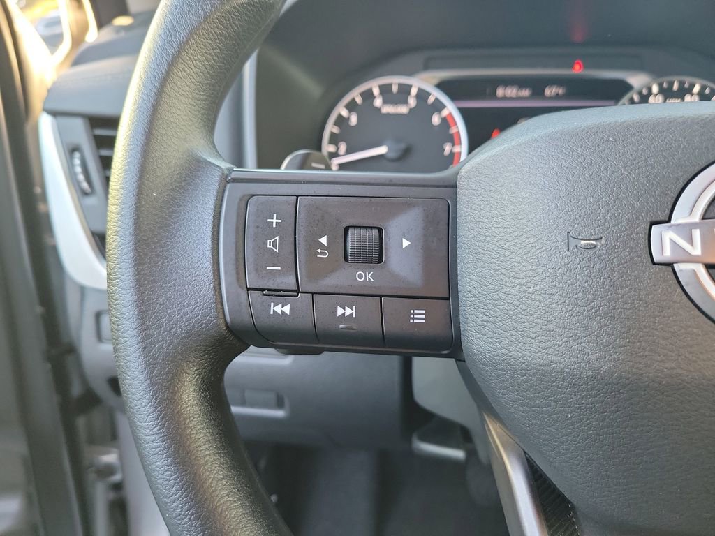 Certified 2025 Nissan Rogue S image 19