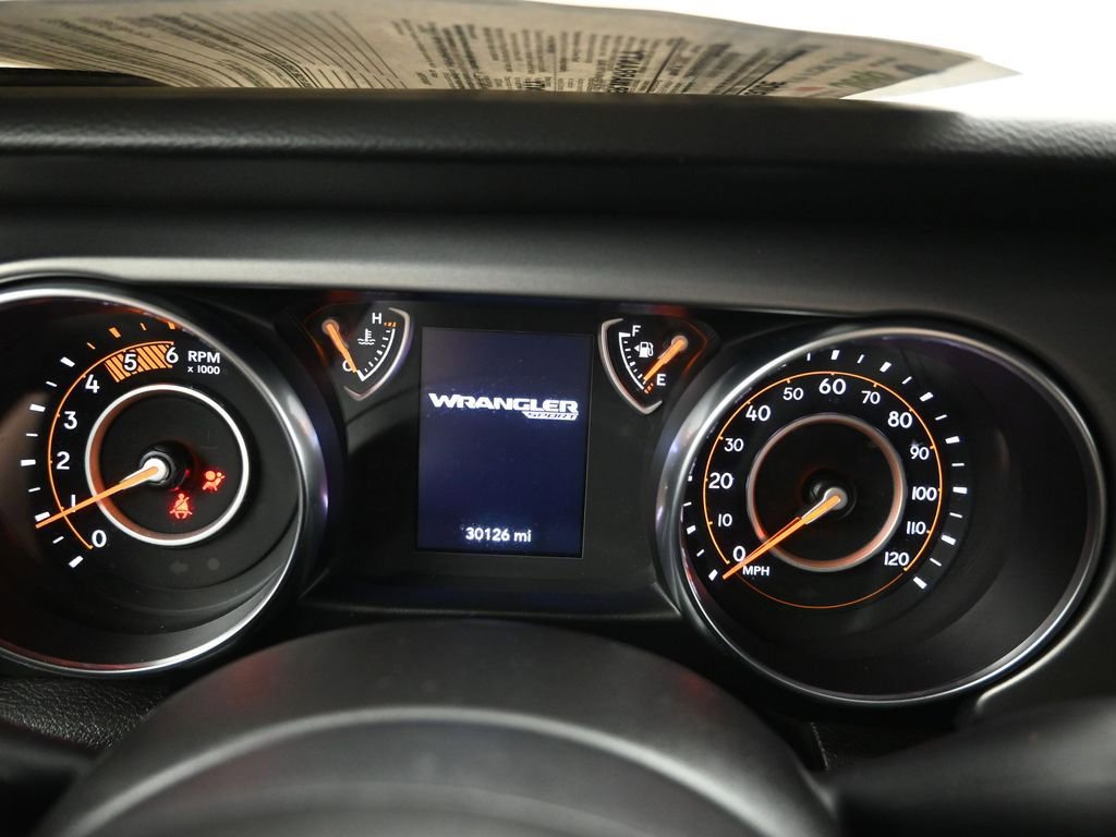 Used 2022 Jeep Wrangler Unlimited Sport AWD/4WD image 16